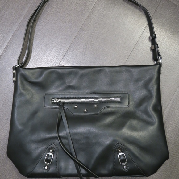 Handbags - Black Leather Tote